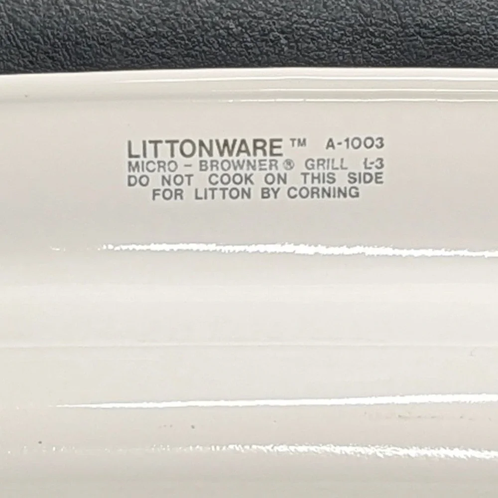 Littonware Micro-Browner Grill A-1003 Corning White Ceramic Microwave Tray